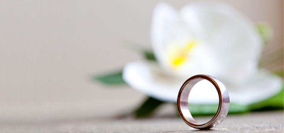 Ring and carnation